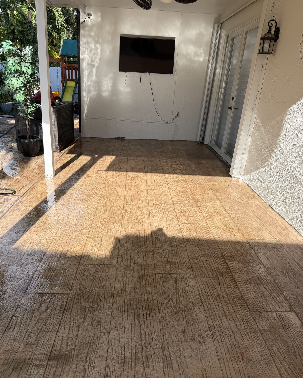 Stamped concrete patio in South Florida — after cleaning